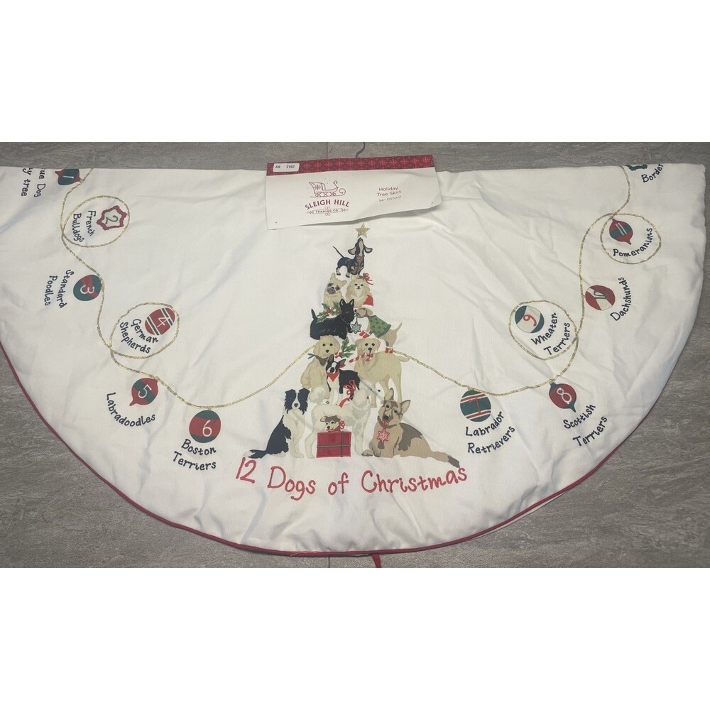 Sleigh Hill 12 Dogs of Christmas New  Tree Skirt 54 Lab Terrier Dachshund Poodle